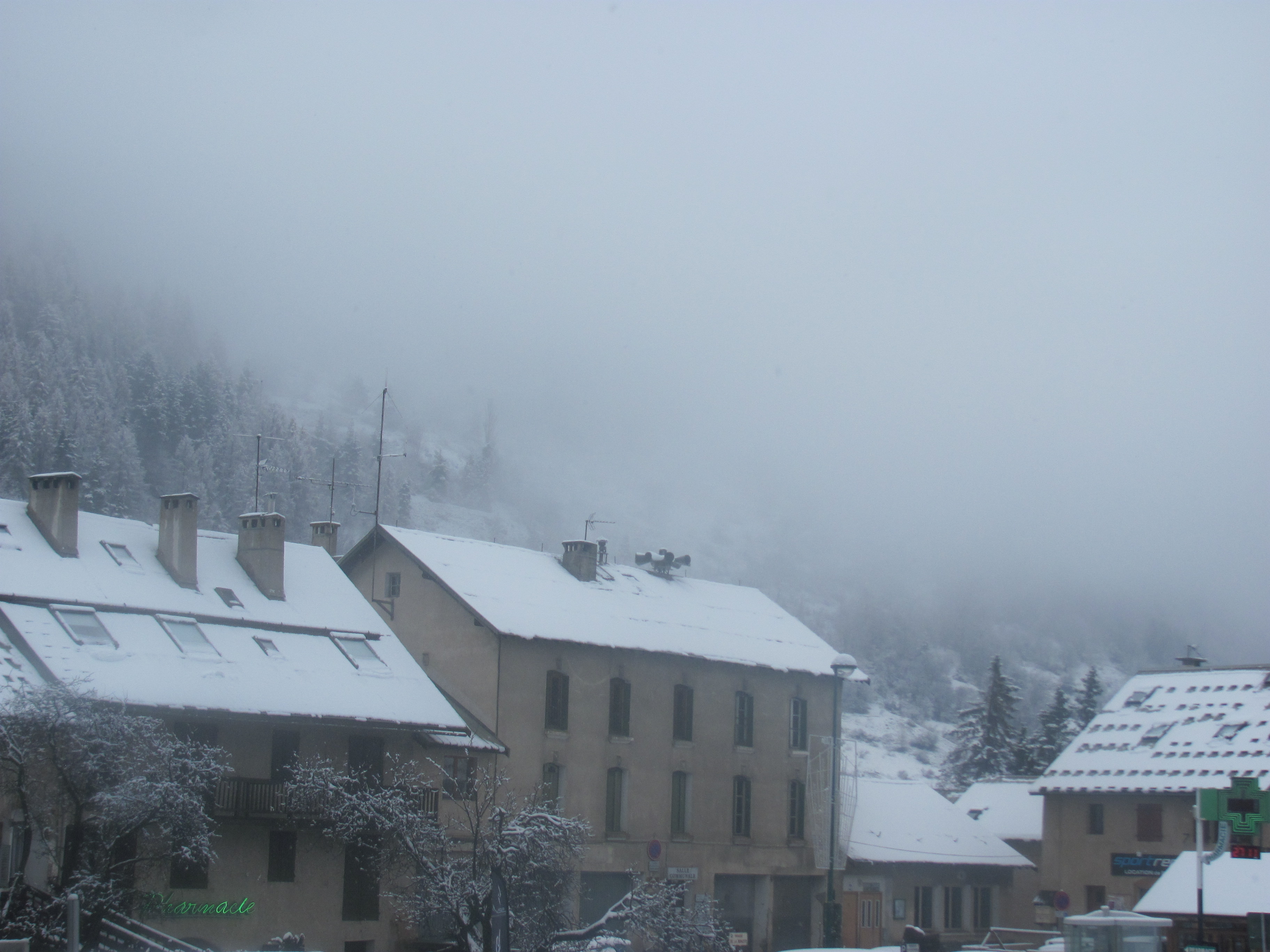 Mardi 27 novembre : Le Monêtier-les-Bains prend ses habits d’hiver !