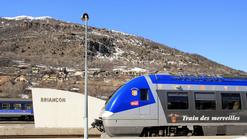 La bataille du rail est engagée en Provence Alpes côte d’Azur : « ne remplaçons pas les trains par des cars »
